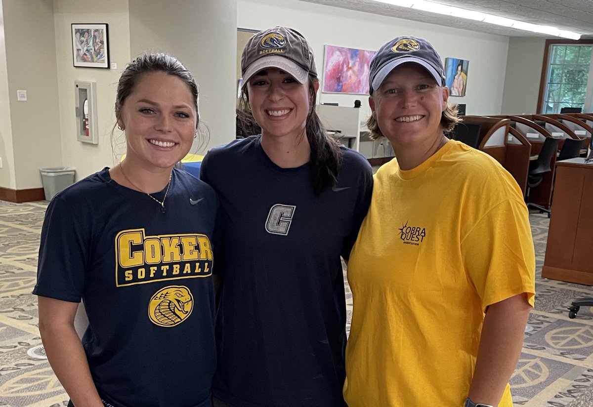 Softball_CoachB's tweet photo. All of these people make my life better! #GoCobs💛💙🐍 https://t.co/nSDOXIsXQz