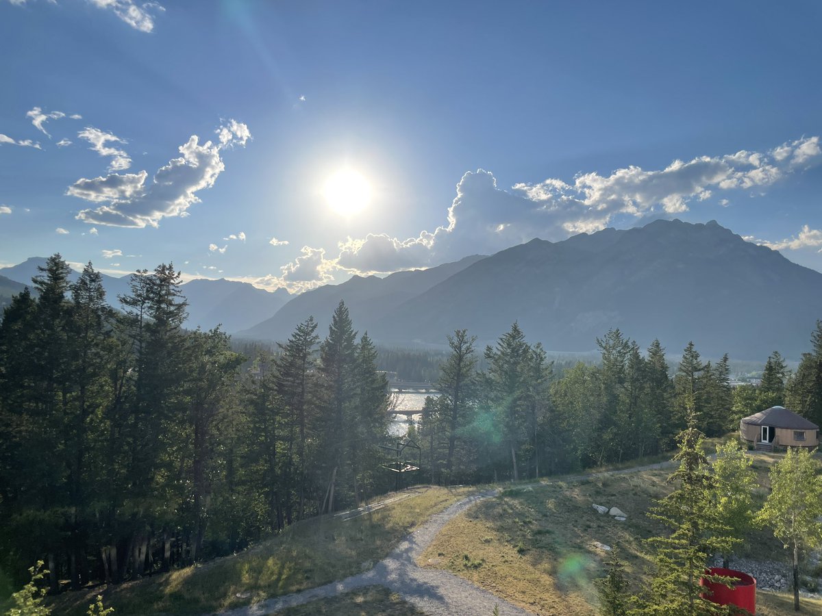 EdPubTeachers's tweet photo. The 74th Annual ATA Summer Conference has wrapped up!
It was an incredible week of learning, collaboration & connection in the most beautiful place in the world!
Thank you to those dedicated folks who gave up their time to attend. #eptl37 #ATASumCon #SumCon @albertateachers https://t.co/gtYTmIBr54