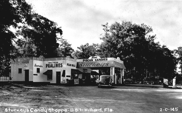 GregLaxton's tweet photo. Road tripped today by the 1st #Stuckeys outside GA, just across the FL line on #US301 in Hilliard.

Long closed as State Line Discount, it’s getting a new lease on life as Two Moon Junction.

This place needs to stock some @StuckeysPecans merch! @StuckeyStop #roadsidearchaeology https://t.co/eEcHKwFbdd