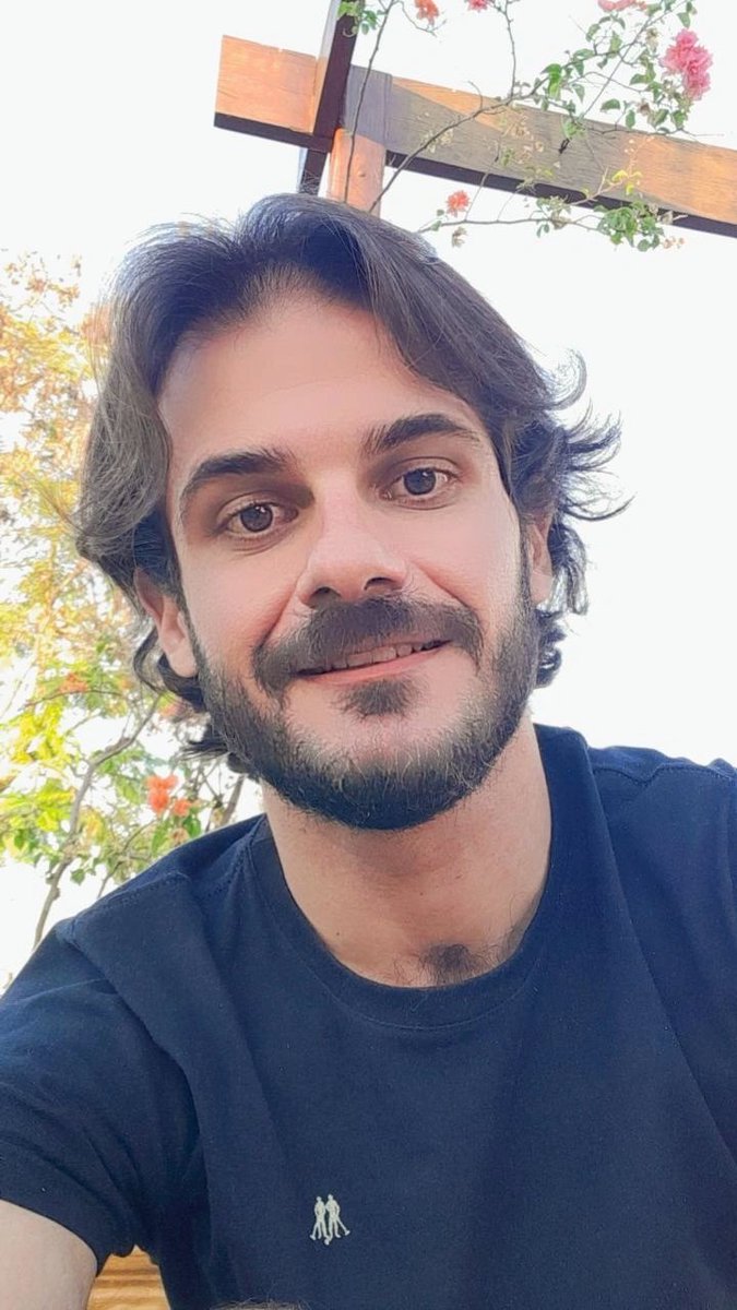 paulovitica's tweet photo. Pq eu quero buscoitar aqui também! #pictureoftheday #photooftheday
#beardedmenofinstagram #beardedmodel #hair #hairstyle #gaylifestyle #pride #gaybeard #gaylike #gaylife🌈 #beardstyles
#modelando #menslook #menshair #menshaircut #mens #beutifulday #boysloveboys #bauru #sãopaulo https://t.co/PwU340tTZG