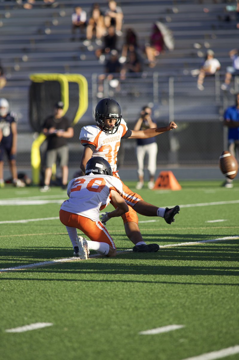 AVSunDevilFB's tweet photo. End of the 1st quarter 🤘#GoDevils #D3 #Playoffs #CIF #SunDevilPrideIsContagious #limeman #7on #7on7 #Bleechr #Hudl #FridayNightLights #HighSchoolFootball #GameDay #CIFSS #D1Bound #SunDevilStadium #CollegeBound #NCAA #SoCalHighSchoolFootball #Athlete #Athletics #Football #Sports https://t.co/fXgxlz9poX