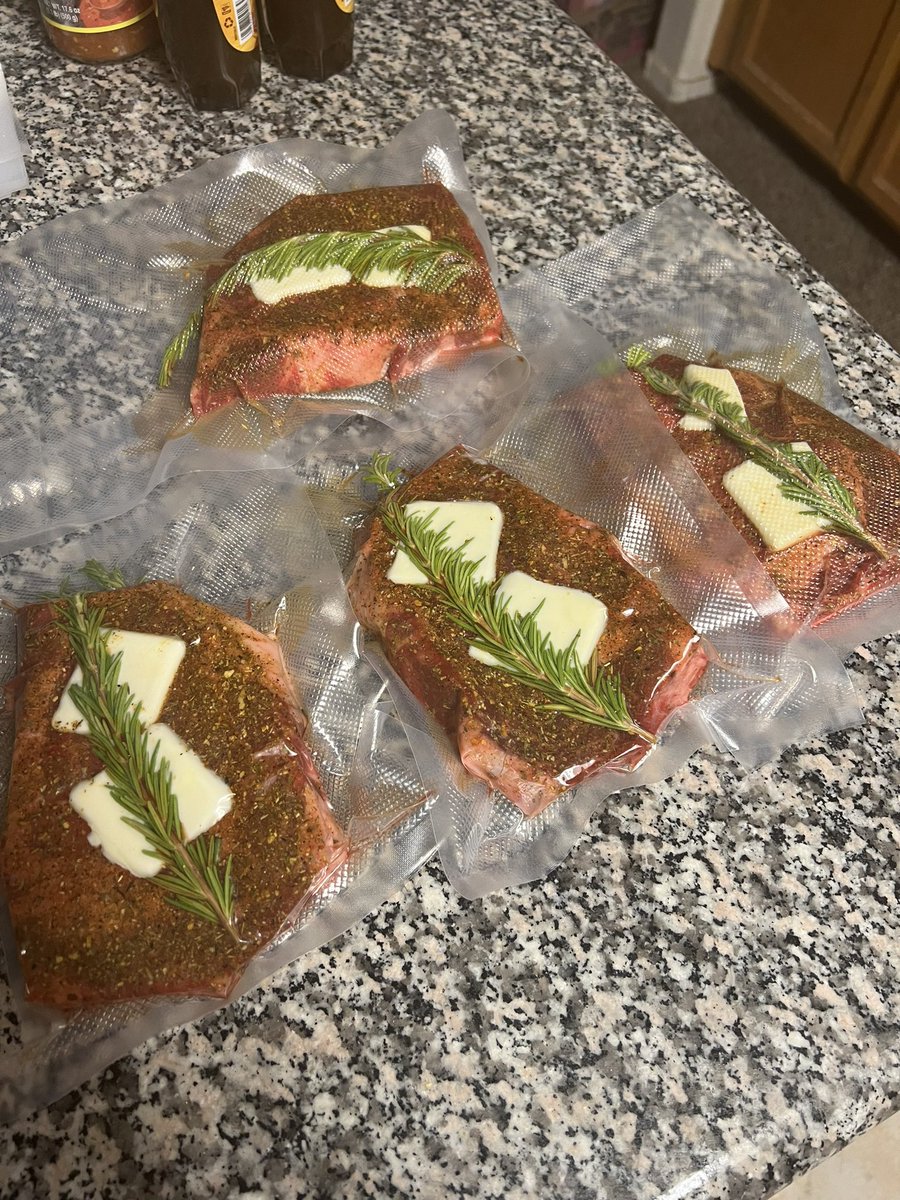 chefmarkell's tweet photo. Prepped these ribeyes with a dusting of my Crajun Seasoning, garlic herb compound butter and fresh nipped rosemary for the water oven, going to Sous Vide these @ 130 for 3 hours and finish on the charcoal grill for a nice smokey bark 👌🏾
.
#chefmarkell #foodie #omnomnom https://t.co/H6VRLvQOvK