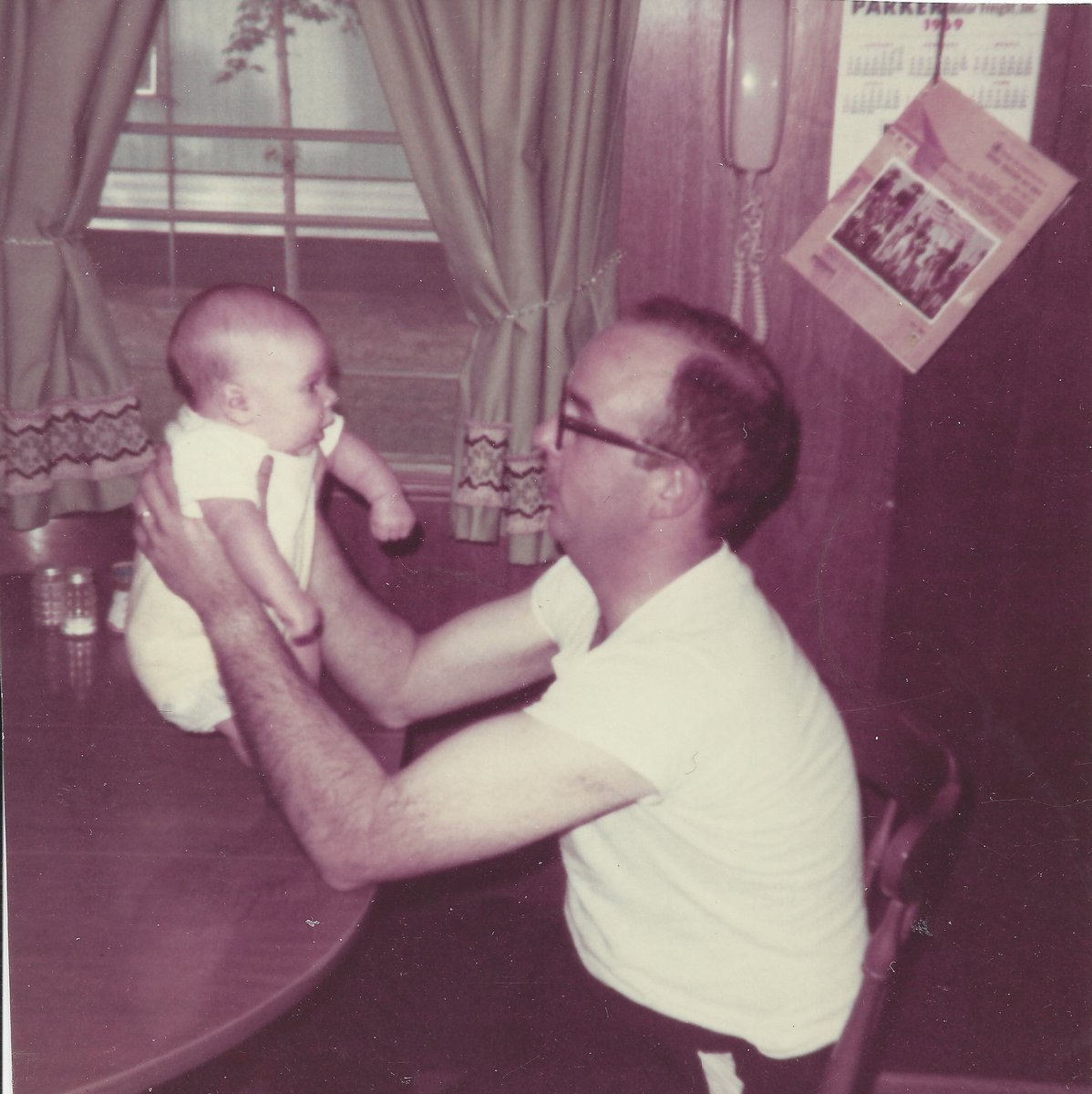 Kelly Lepley ✈🌍👩‍✈️✈️👩‍👧‍👧🇺🇦 tweet media