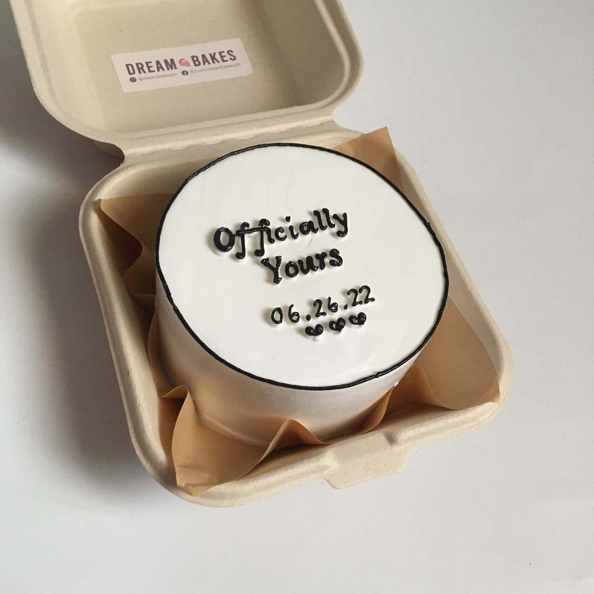 dreambakesph's tweet photo. ♥️♥️
.
.
.
#dreambakesph #minimalistcakes #minimalistcakeph #koreanminimalistcakes https://t.co/6PeKjL4c4O