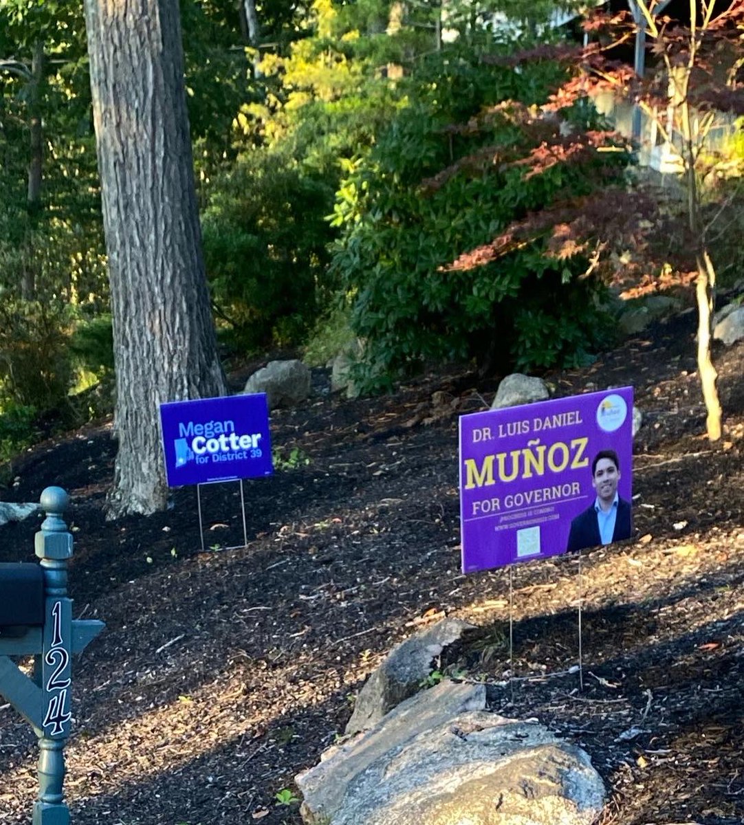 LuisDanielMun0z's tweet photo. An amazing late afternoon/evening canvassing with @CotterforRI in #exeterri #exeter

#change is coming! And house by house, yard signs are being raised across #RhodeIsland

@wpri12 can exclude us from their September 6th TV debate, but we fight on,and we’ll fight even harder now. https://t.co/yYk4yhX1Nt