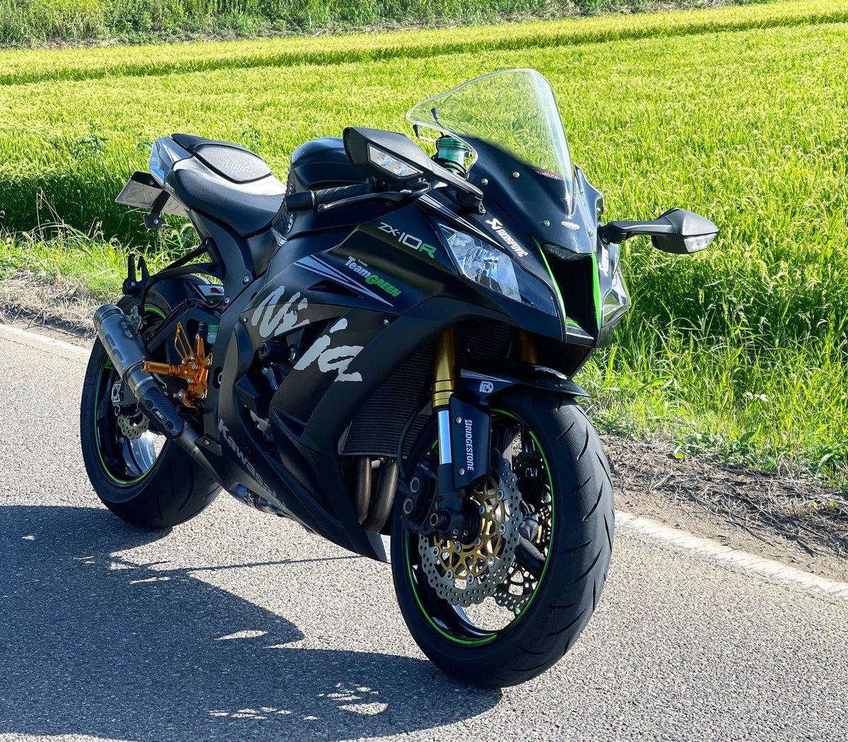ZX10R😍　#zx10r #バイク　#バイク好きと繋がりたい ＃バイク乗りとして自己紹介