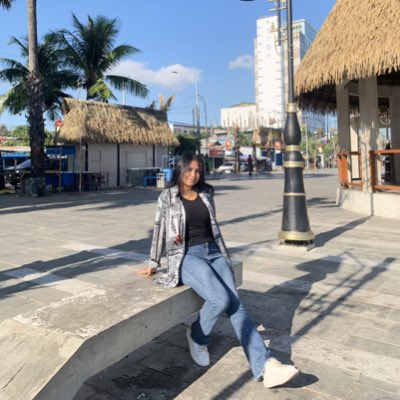 VannyKapitang's tweet photo. #FotoProfilBaru https://t.co/UbJsMS8ZWC