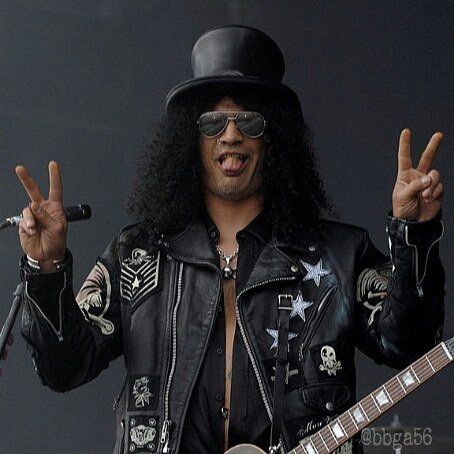 slashworldarg's tweet photo. #SlashOutOfContext
@Slash un peculiar saludo ✌️🤪✌️
#slash #outofcontext #live https://t.co/luO623btoH