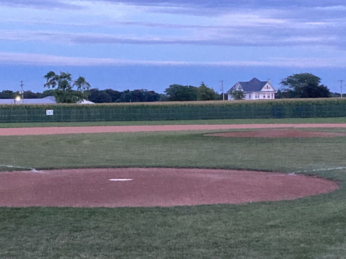 DutchMaster Nation, get out this weekend to cheer on the Dutchmasters in the 2022 E.I. Championship Series. 2 pm Saturday at Paxton Memorial Field and Sunday at 1 PM at the REAL Field of Dreams, Scheiwe Field in Buckley