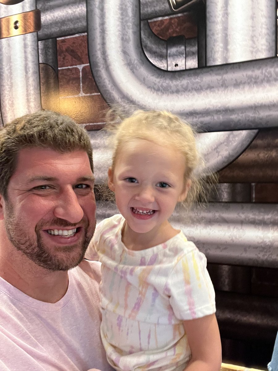 BCTaco's tweet photo. @marcuslemonis Single dad of a gorgeous 3 year old girl and a full time business owner. We’ve had a rough year and would love to take a weekend get away (in Florida) with her and my girlfriend and her son. Our first vacation the four of us, would be something so special! https://t.co/VnxX392RID