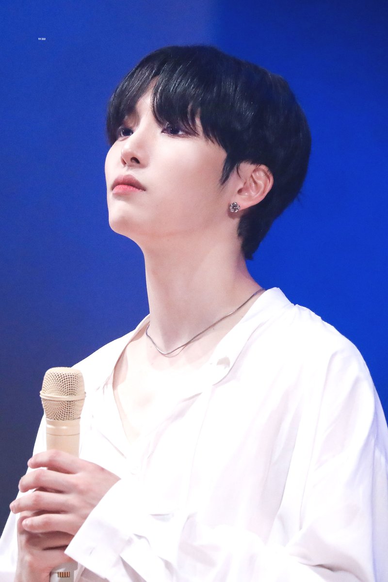 220811 8월의 크리스마스

초롱초롱🐿

#원어스 #서호 #ONEUS #SEOHO