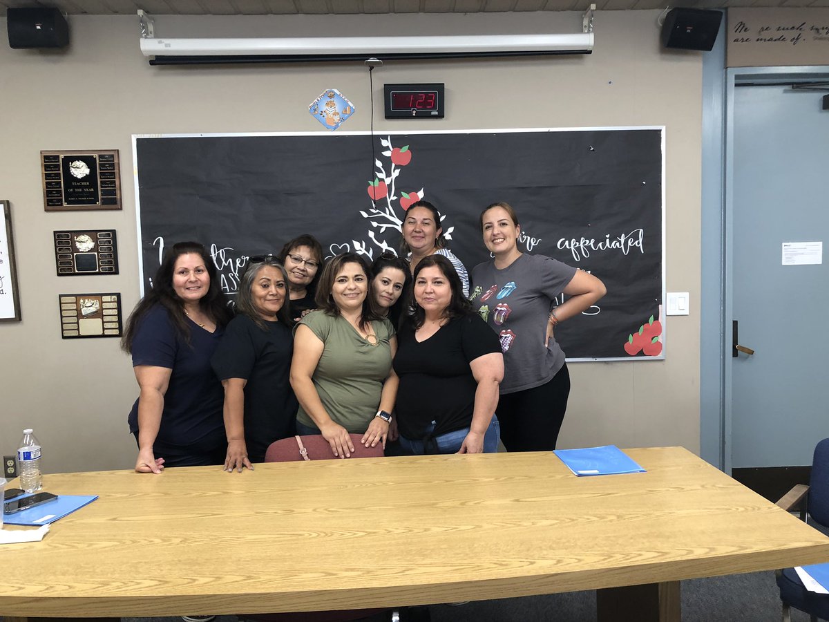 TruTigers's tweet photo. What would Truman Elementary be without our amazing Site Monitors! They are a very important part of the heartbeat of the school working very hard to watch over our Tigers/Cubs and staff! We love you all! Welcome back!#LuvTigers https://t.co/Qd9bFPhpN9