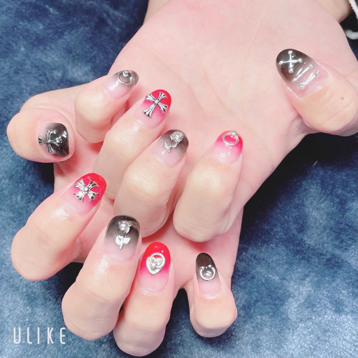 mayumayusan77's tweet photo. ネイル可愛いくしてきた🧸⋆꙳ https://t.co/pXHEBbWlfW