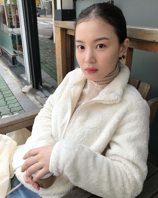 HILEEHl's tweet photo. Something as simple as having coffee or tea in the morning, taking your dog out or leisurely walk have yourself a wonderful day! Here are the days to refuel your soul and get lost in fun. Sending you warm wishes this beautiful Saturday morning from a heart filled with love. ♡̷🌷 https://t.co/eEbJilSha0