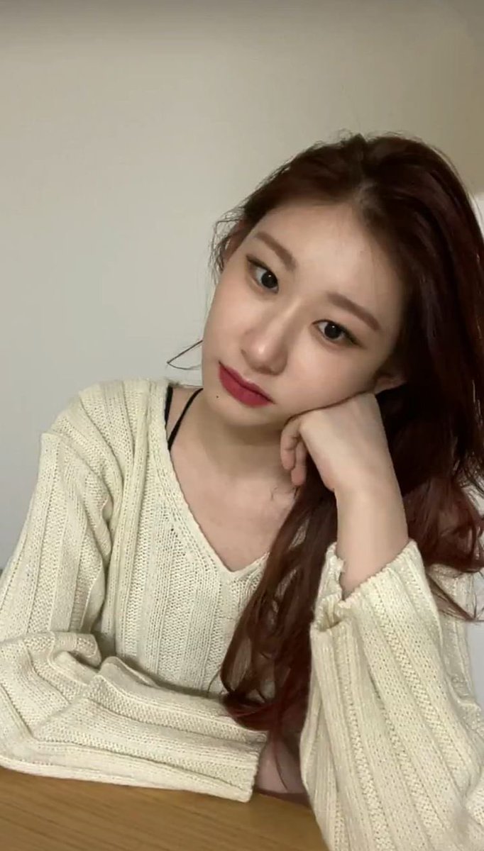 allinusitzzzzzy's tweet photo. 🌼chaeryeong🌼

#채령 #CHAERYEONG #있지 #ITZY @ITZYofficial https://t.co/B7Rnc1jTpl