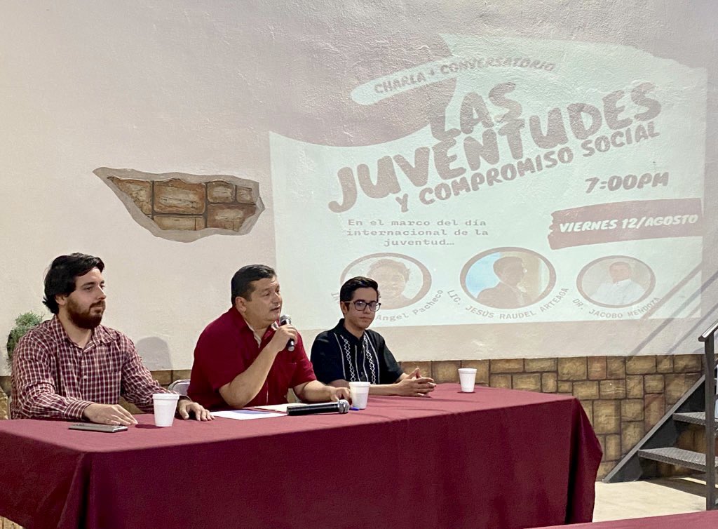 miltonguirado's tweet photo. “Las Juventudes y Compromiso Social 🤝🏻” fue el tema del conversatorio que sostuvo el diputado @JacoboMendozaR con la participación de los jóvenes @RaudelAr y @LuisPG67 en el Día Internacional de la Juventud. https://t.co/HabSKPPtBG