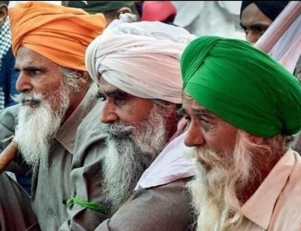 JassiSodhi24's tweet photo. An inspirational and an impressive way to celebrate #AzadiKaAmritMahotsav! It is legends like them who are #MakingIndiaGreat. Jai Hind 🇮🇳 #HarGharTiranga #IndiaAt75 #ProudToBeAnIndian #IndependenceDay2022
@PMOIndia @PIBHomeAffairs @MIB_India @DefenceMinIndia https://t.co/2YUqTMpxpQ