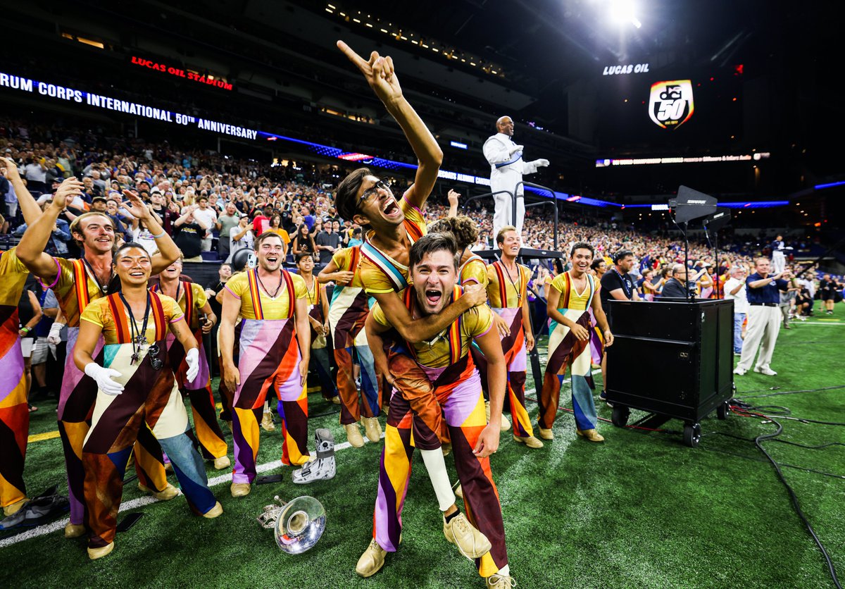 DCI's tweet photo. Bluecoats alumni — that was incredible. Happy 50th 💙

#DCI2022 | @Bluecoats https://t.co/O05WWEy8OM