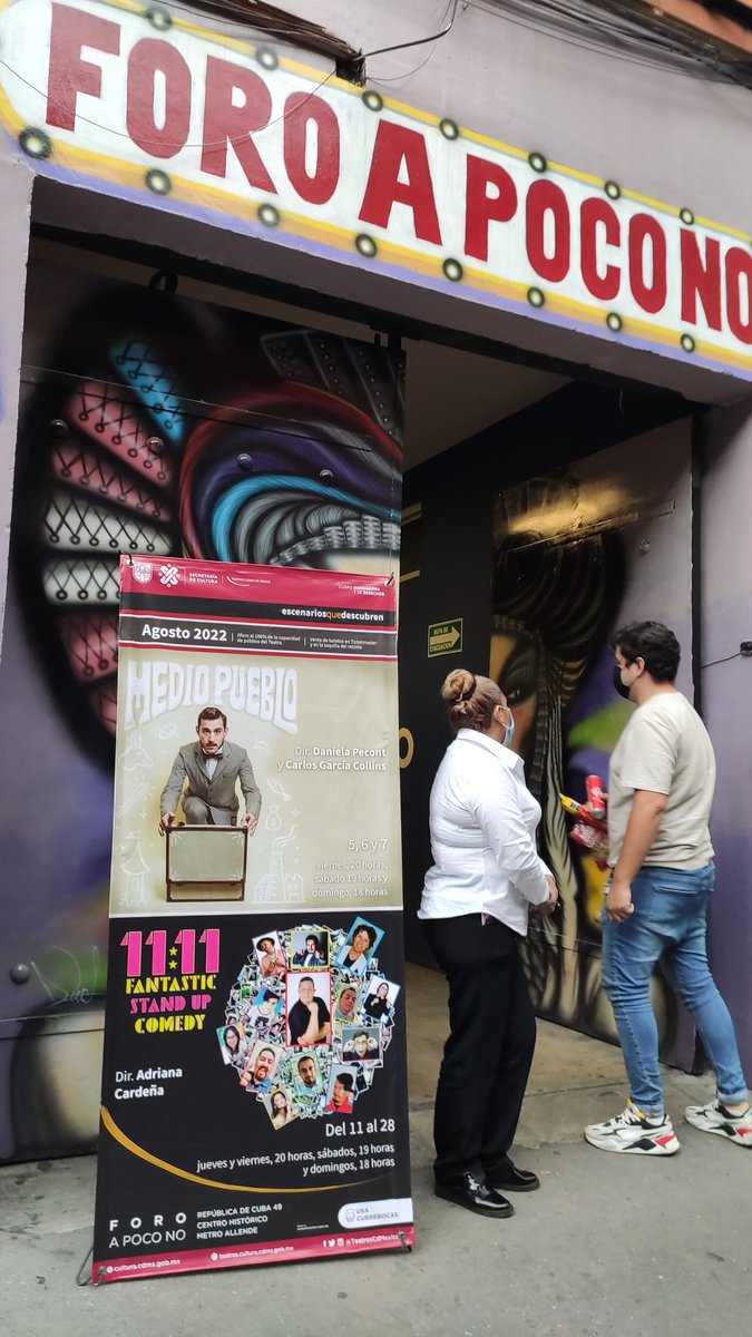 marianolacavex's tweet photo. @_MenuTeatral Gracias por la invitación, muy muy divertido el #StadUp , se llenó el lugar y no parabamos de reír. https://t.co/bLzQvsmCIZ
