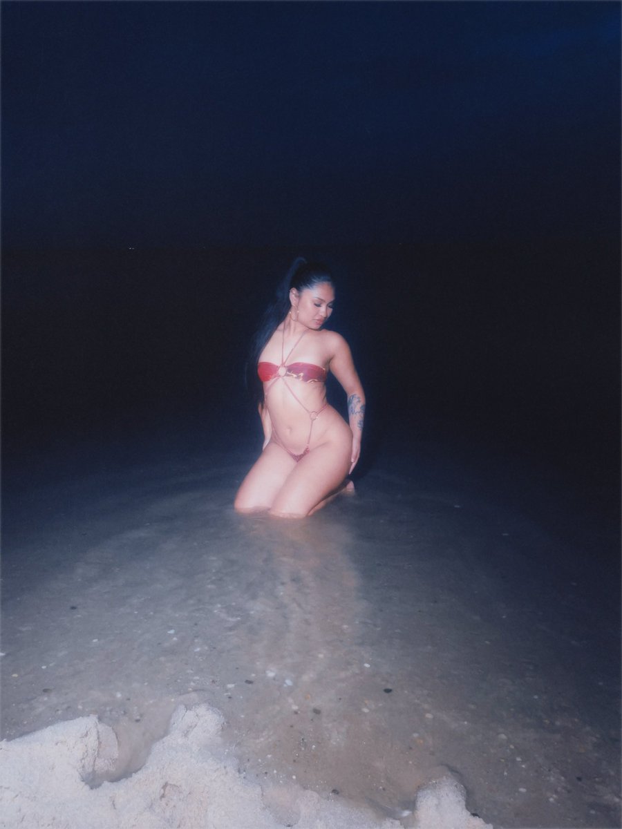 rpthelabel's tweet photo. VENUS [ vee • nuhs ] /
: the Roman goddess of love and beauty. 

8/19 6 p.m. EST 💫

https://t.co/SMw43mzcr4 https://t.co/HL2YHsECpF