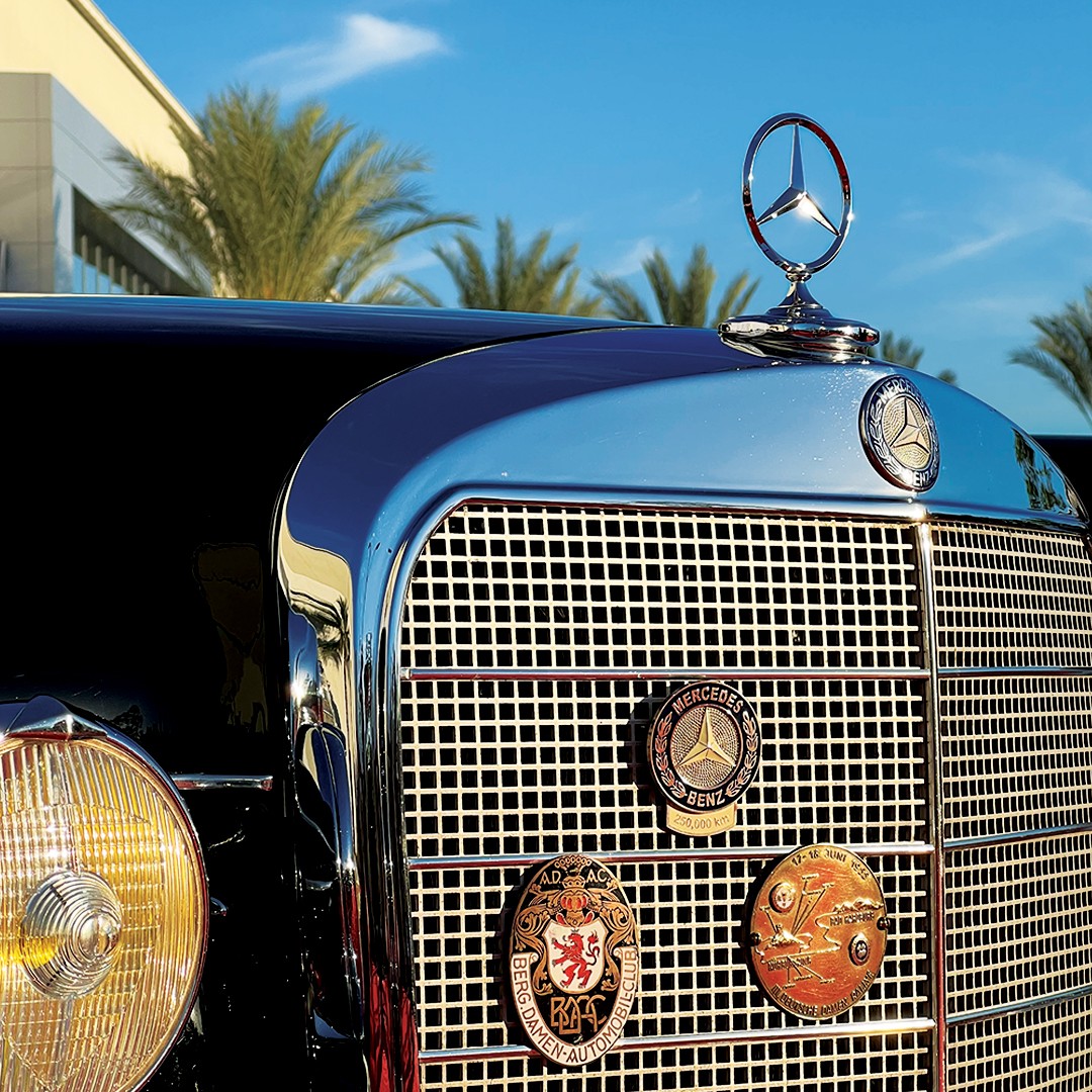 MercedesBenzUSA's tweet photo. Classic Cars, California, and Red Carpets.✨
Welcome to the Grand Opening of the Mercedes-Benz Classic Center.
#MercedesBenz #MBClassics #GrandOpening https://t.co/psxFGcQ8nt