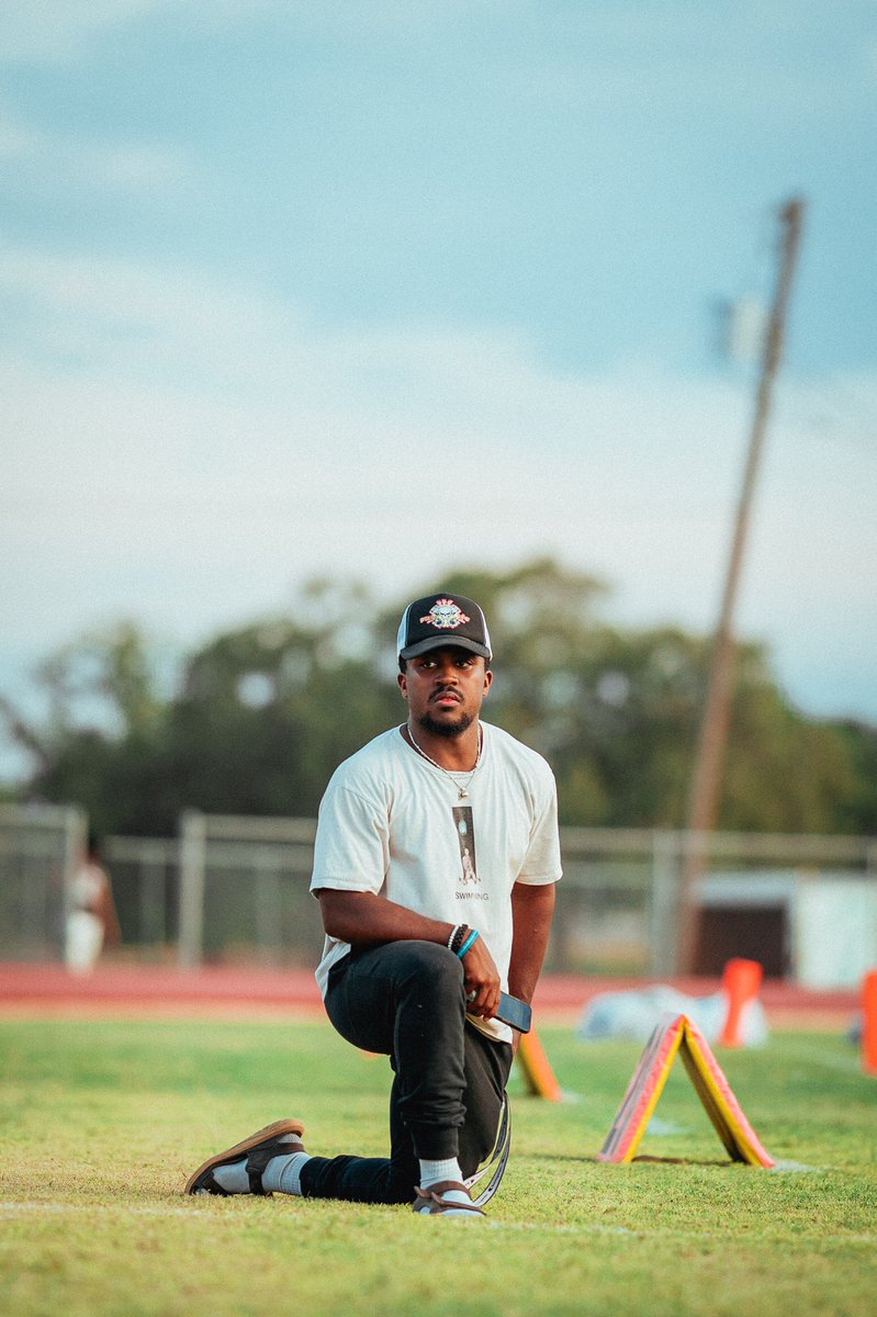 Ready to check out some FNL with <a href="/jemareon/">Jemareon Moore</a>