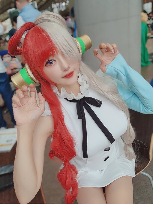 Twitterのコスプレ画像4