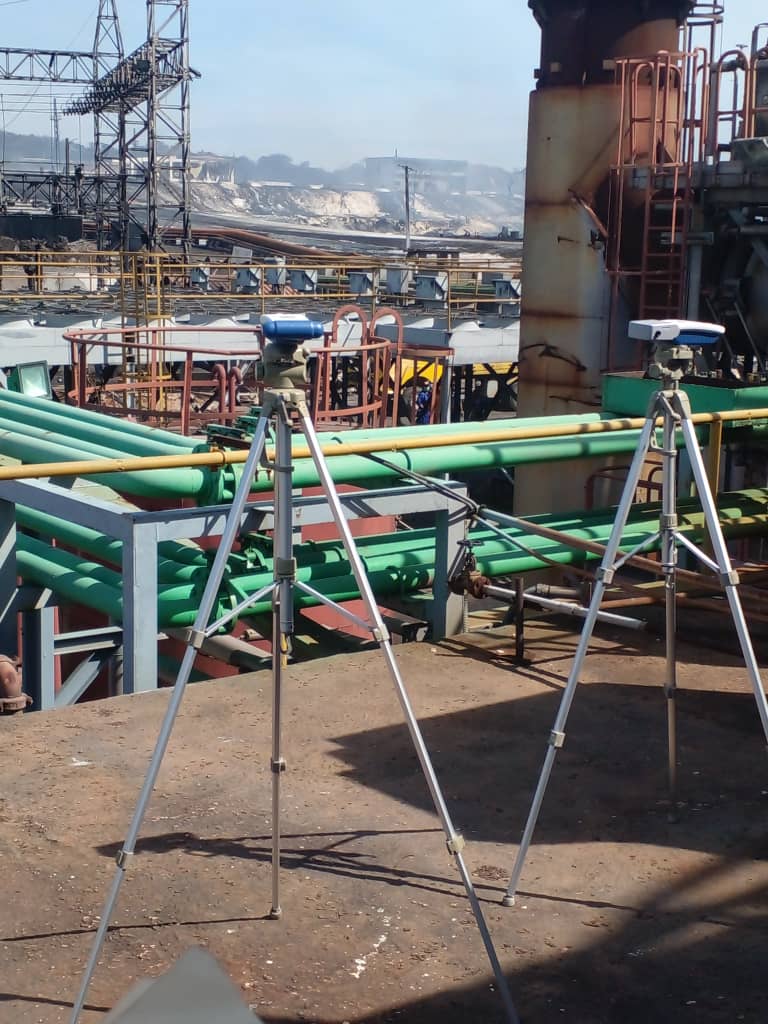 ZunildaParra's tweet photo. Investigadores del #Cimab realizan mediciones de calidad del aire en diferentes zonas de la ciudad de #Matanzas para dar seguimiento a la contaminación ambiental originada por el incendio en la Base de Supertanqueros.
#TareaVida
#FuerzaMantanzas
@GemarOsde
@MitransCuba https://t.co/mxkIc3h7ju
