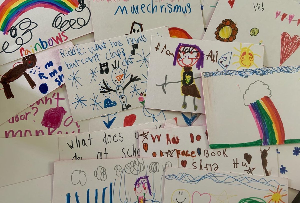 SendingSmilesAA's tweet photo. THANK YOU Girl Scouts Troop 2831!! #smilemakers #2sischarity #sendingsmiles2sis #kidsmakingadifference https://t.co/msPnjtMO7i