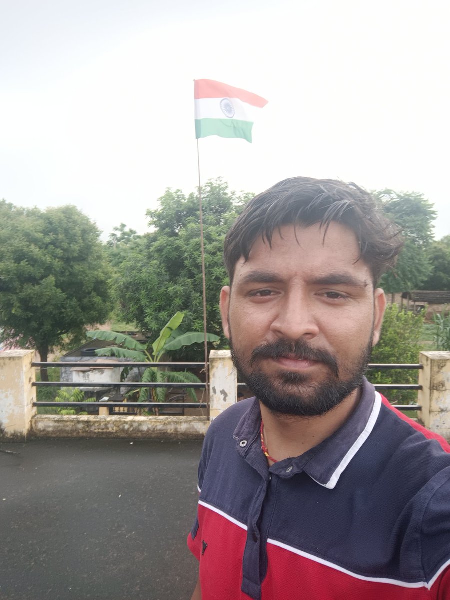 Chancha04514081's tweet photo. *Feel the pride of being part of such glorious nation!#HarGharTiranga  #Swaraj75 #HarGharTirangaCampaign #tirngawaliselfi#ramraj#india#bhartbaghyavidhata#aajadikaamritmahotsav  #amirtmahostav##HarGharTiranga2022 @narendramodi @PMOIndia @BJP4Rajasthan @Ra_THORe @VasundharaBJP https://t.co/3uxyb7oGw4