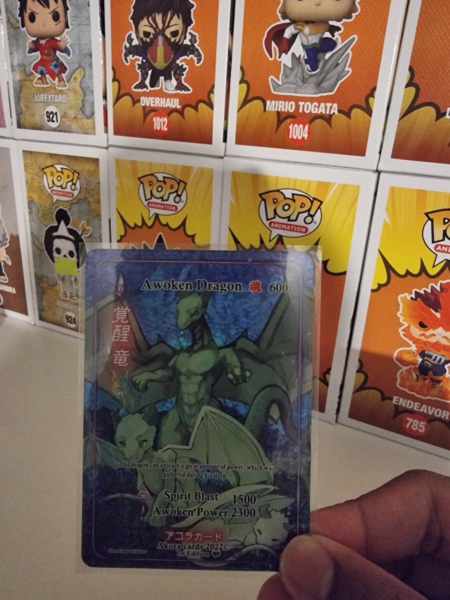 Collector_Mosh's tweet photo. My first ever box and my first ever generation @akoratcg doing it big
#AwokenDragon #Generational #Akoratcg #Collection #TCG #Retro #Akora #Pokemon #LFC #Yugioh #PS #XBox #Nintendo #Sega #Anime #Manga #Funkopop #MHA #DBZ #Naruto #Blackclover #FOMO #SetUpGoals #Gameroom #ManCave https://t.co/lQfrXBWu2p