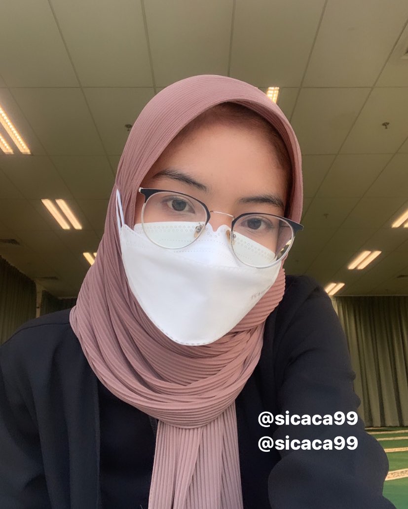 sicaca99's tweet photo. ✨Rekomendasi Pashmina Plisket✨

Based on shopee 🛒

Honest Review!! Jadi aku suka bgt pake kerudung plisket krna gaperlu ribet setrika bisa langsung dipake. Dan berikut 3 toko langganan aku ya🥳

— A Thead —

#racunshopee #kerudung #plisket https://t.co/mm7iRSAwbc