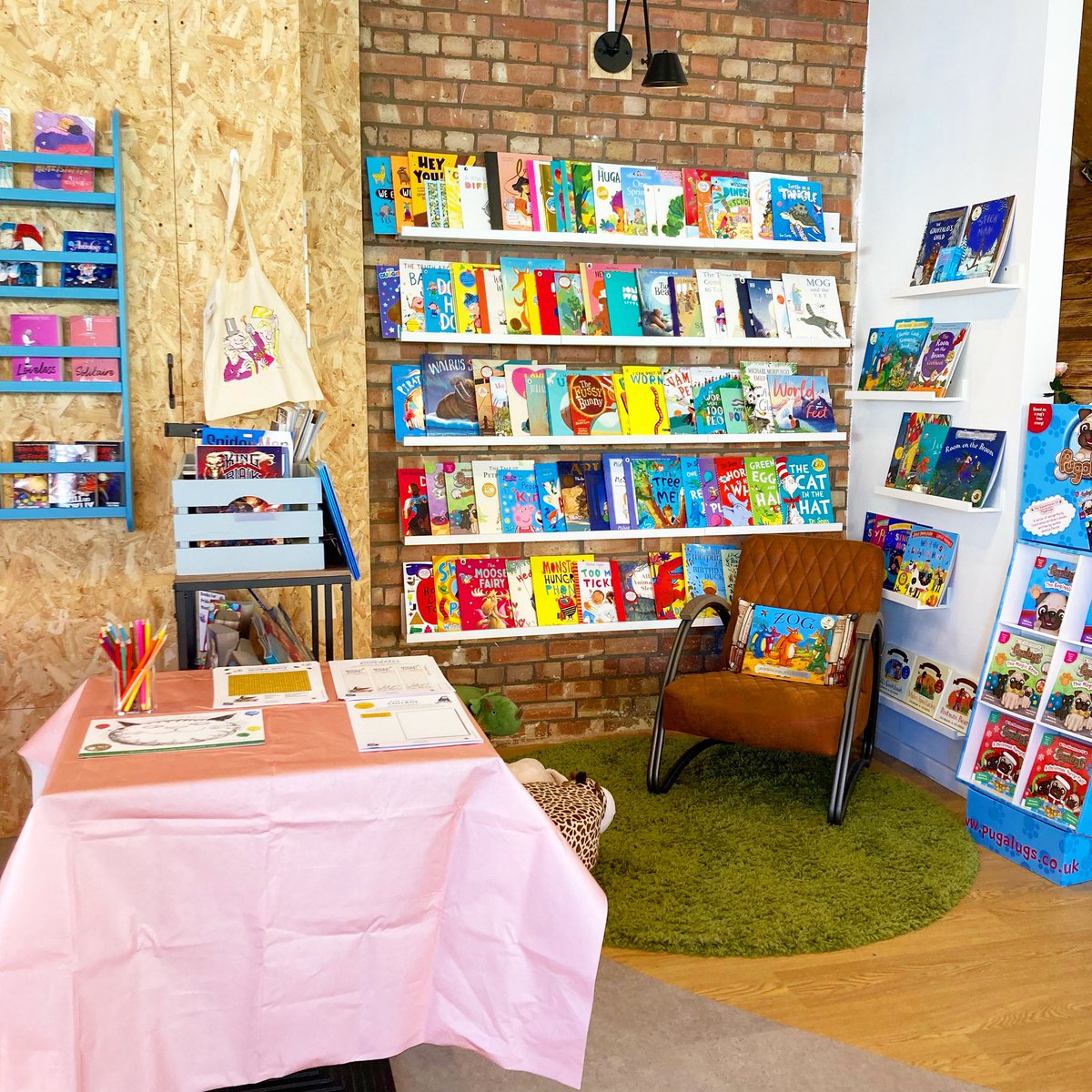 Escape from the heat this morning in our lovely ❄️air conditioned❄️ book shop! We have colouring in and FREE #zog story time at 11am 🐉 and iced lattes by <a href="/2BTwoBrothers/">Two Brothers Coffee</a> 😋 #indiebookshoplife #shoplocal #keepitintheborough <a href="/sthelenscouncil/">St Helens Borough Council</a> #whatsoninsthelens #juliadonaldson