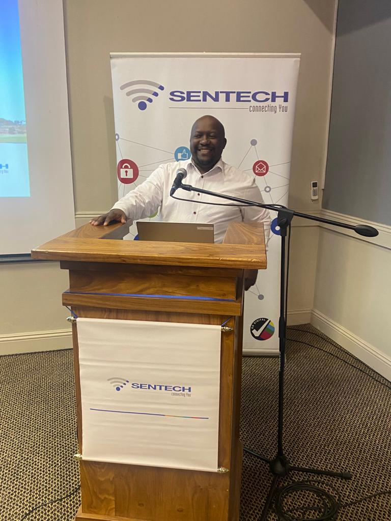 SentechLtd's tweet photo. @SentechLtd hosted its North West Province Community Broadcasters’ Roundtable in Rustenburg. SENTECH thanks NCRF, GCIS, ICASA and DCDT for the continued support and engagement.

#CommunityMedia #CommunityRadio #CommunityBroadcasting https://t.co/OS7kULWdsl