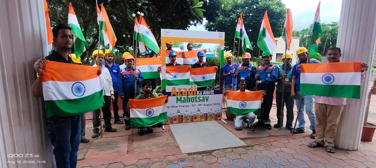 HPCLIndoreLPG's tweet photo. Har Ghar Tiranga 🇮🇳 Campaign - Display of National Flag at HPCL Indore LPG Plant M.P.                              @HardeepSPuri           @PetroleumMin @HPCL      @anujjain1906 @GLNaidu3   @Rg03Goel @VAIDICKA                         @AbidKhadri @ImPankajC @Avinashhpcl https://t.co/rItybQUoXN