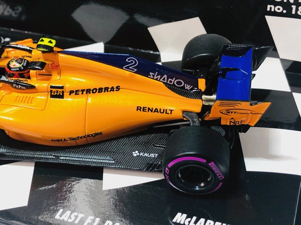 motorsports_cw's tweet photo. ミニチャンプス 1/43 マクラーレン MCL33 ストッフェル・バンドーン ラストレース 2018 アブダビGP
¥14,300(税込)→¥11,440(税込)
https://t.co/AdVxhIU1zN
フォーミュラEで活躍中のバンドーンのF1モデルカーです💯
#F1 #F1jp #マクラーレン #MCL33 #バンドーン #2018年 #モデルカー https://t.co/8HWjiLlCnb