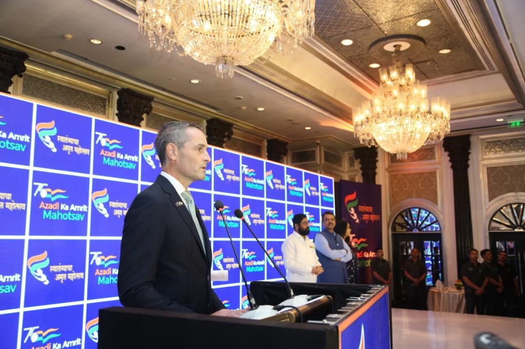Ralph Hays (@nzhays) on Twitter photo It was an honour to represent the Diplomatic Corps at the #IndiaAt75 celebration, hosted by the Hon CM Shri Eknath Shinde, <a href="/CMOMaharashtra/">CMO Maharashtra</a> Hon DCM Shri Devendra Fadnavis <a href="/Dev_Fadnavis/">Devendra Fadnavis</a> and Chief of Protocol, Smt. Manisha Mhaiskar.
Happy Independence Day!
<a href="/NZinIndia/">NZ in India</a> <a href="/NZTEnews/">NZTE</a> It was an honour to represent the Diplomatic Corps at the #IndiaAt75 celebration, hosted by the Hon CM Shri Eknath Shinde, <a href="/CMOMaharashtra/">CMO Maharashtra</a> Hon DCM Shri Devendra Fadnavis <a href="/Dev_Fadnavis/">Devendra Fadnavis</a> and Chief of Protocol, Smt. Manisha Mhaiskar.
Happy Independence Day!
<a href="/NZinIndia/">NZ in India</a> <a href="/NZTEnews/">NZTE</a>