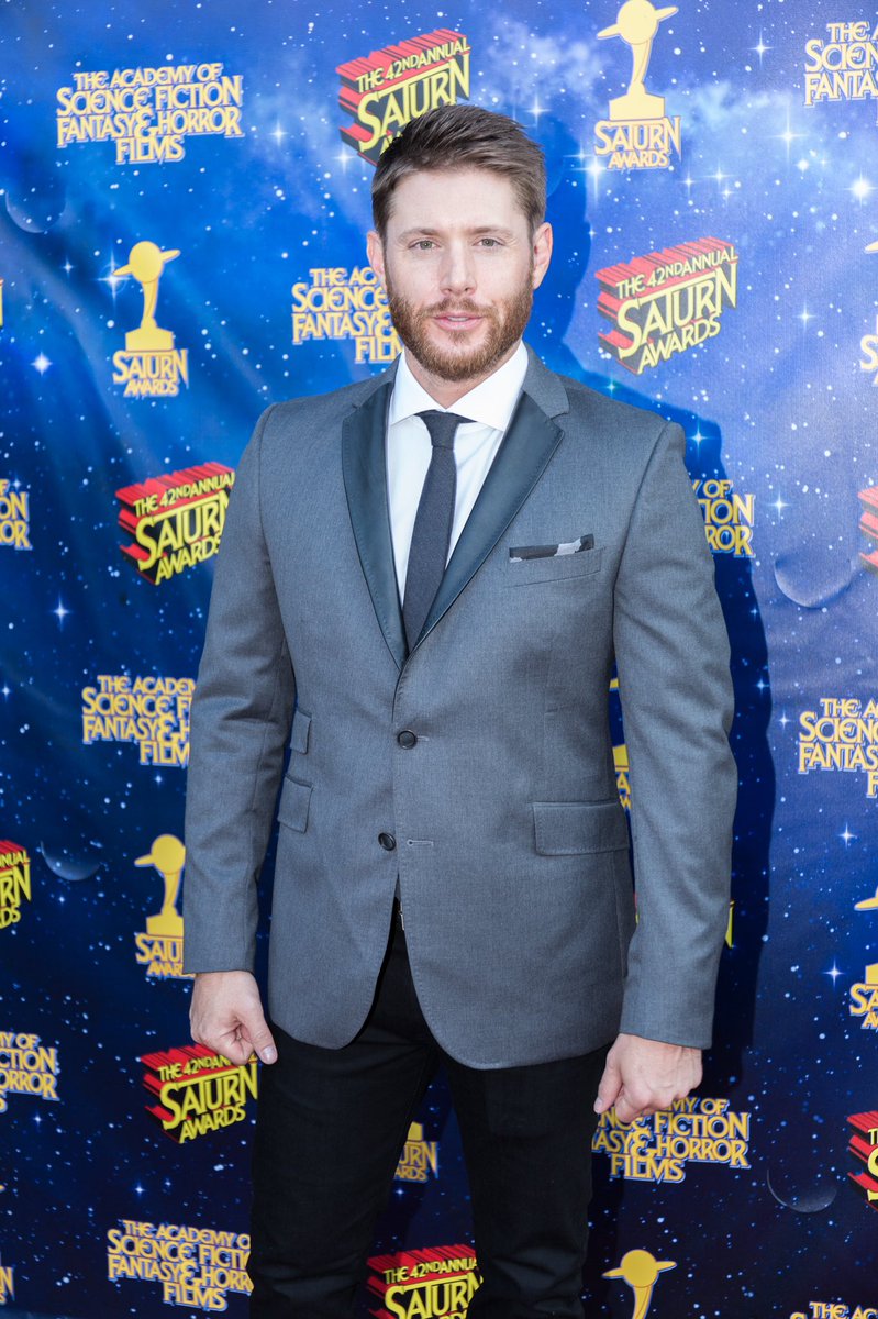 Jensen Ackles at the Saturn Awards in 2016 ✨ 🌙 🌌