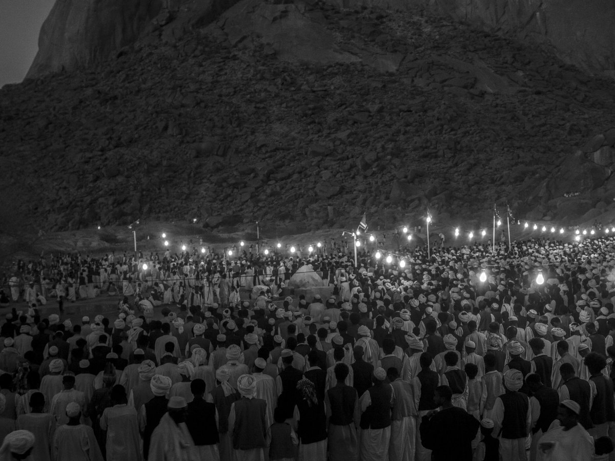 mankosh_'s tweet photo. مسجد وضريح السيد محمد الحسن أبو جلابية، ابن مؤسس الطريقة الختمية، يقع في ولاية كسلا بالسودان
Al-Hassan Mosque and Mausoleum The mosque and tomb of Sayyid Muhammad Al-Hassan Abu Jalabiya is 
in #Kassala State, Sudan. https://t.co/wRcZGpjw8d
