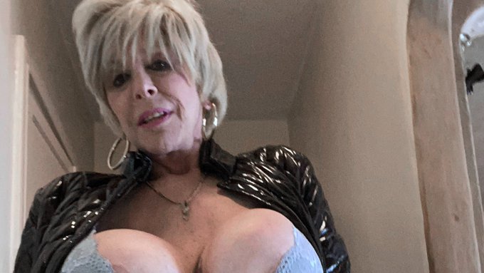 I've added hundreds of photos to my channel. I am inviting all of my twitter fans, if you love big boobs<a href="/tag/tgif"class="tags"><span>#tgif</span></a><a href="/tag/tittytuesday"class="tags"><span>#tittytuesday</span></a><a href="/tag/bigboobedandtattooed"class="tags"><span>#bigboobedandtattooed</span></a>