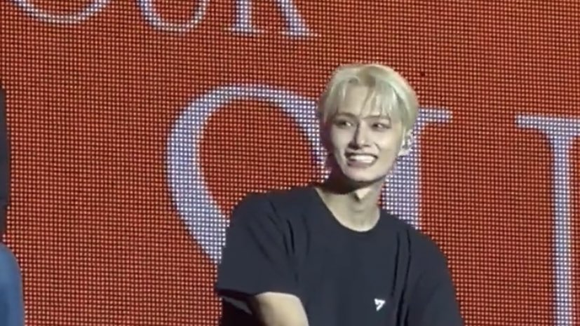 junthinks's tweet photo. junhui's million dollar smile ❤️‍🩹 https://t.co/p1EqGnWmdT