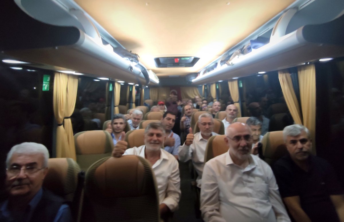 spbahcelievIer's tweet photo. Seçime hazırlık ve Hamle toplantısı için Ankara yollarındayız.
Her seçim çok önemli fakat bu seçim en önemlisi...
İstikamet Büyük Ankara Otel...
#Secim #Hamle #Toplantisi #Seninleolur https://t.co/rtoCecoPZT