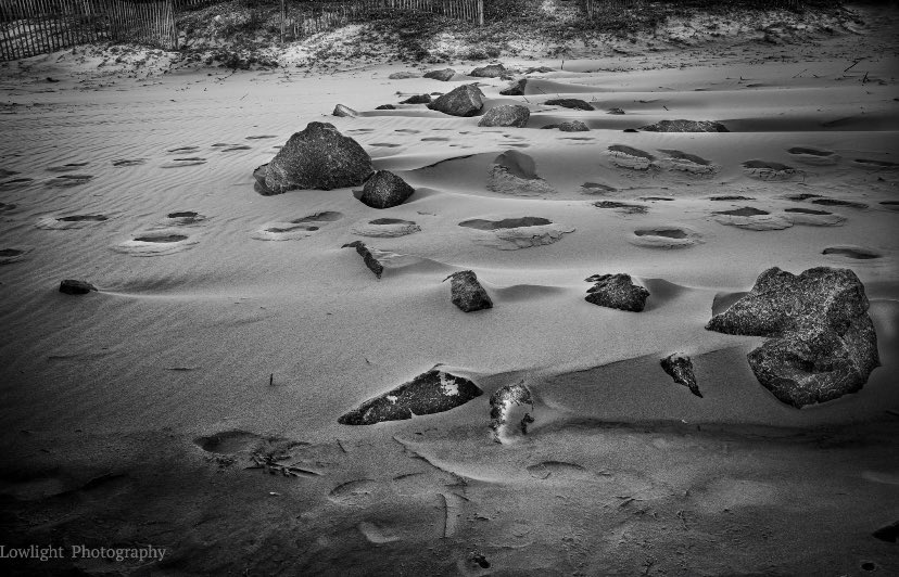 DavidCokeley3's tweet photo. Leaving tracks………….. #sand #Monochrome #rocks #photography #photooftheday https://t.co/2rHrpF5K66