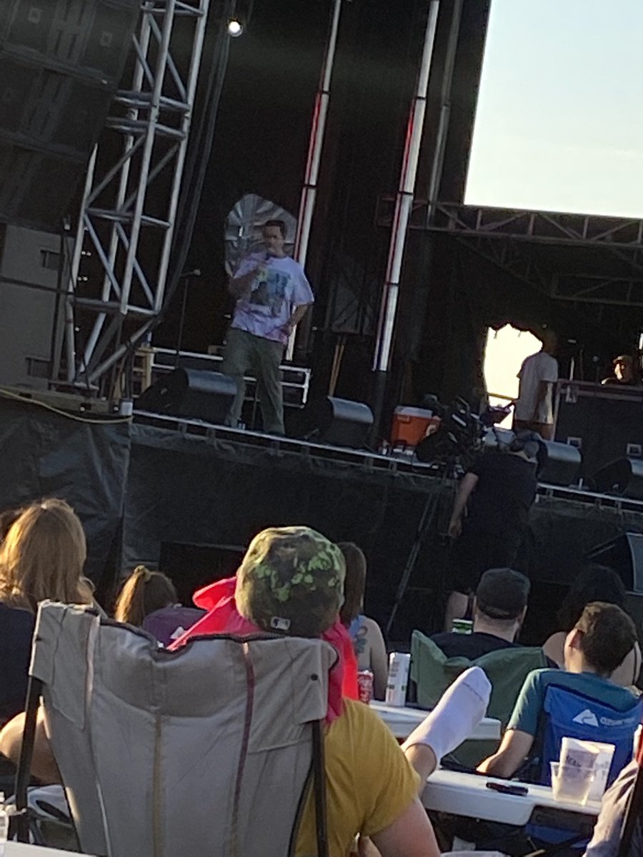 amlt371970's tweet photo. ⁦@PaulyShore⁩ So happy to have gotten the chance to see you tonight at the great outdoors comedy festival, you were hilarious as heck 🙌🏻🙌🏻🤣 https://t.co/DeJQdd8OKm