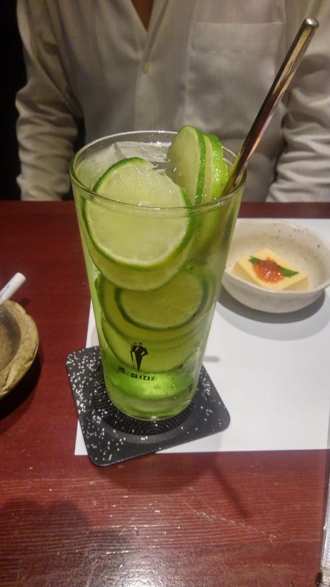 sanndaimama's tweet photo. 昨日は色々飲み食いした、寿司も食べたが画像を撮れる余裕がなかった( ´∀`) https://t.co/zKnLYjQwhc