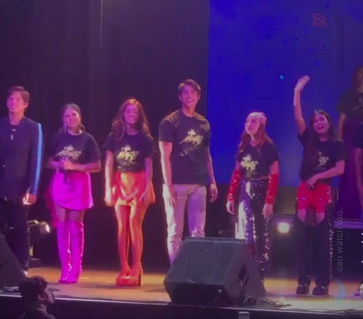 Itsmepoleleng's tweet photo. Looking back, no one ever expected you'll come this far. There's so much things to look forward, keep shining @kdestrada_ &amp; @alexailacad ✨

SFlendid NIGHT WITH KDLEX
#SFectacularNightWithKD
#ALEXAfabStarOnTheWarfield https://t.co/7NEkLHMYaz