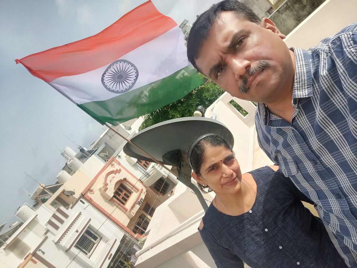RajendraVala1's tweet photo. Celebrating Aazadi ka Amrit Mahotsava #AzadiKaAmritMahotsav 
#HarGharTirangaCampaign 
#PaschimGujVCL https://t.co/y7WOfxhmbw