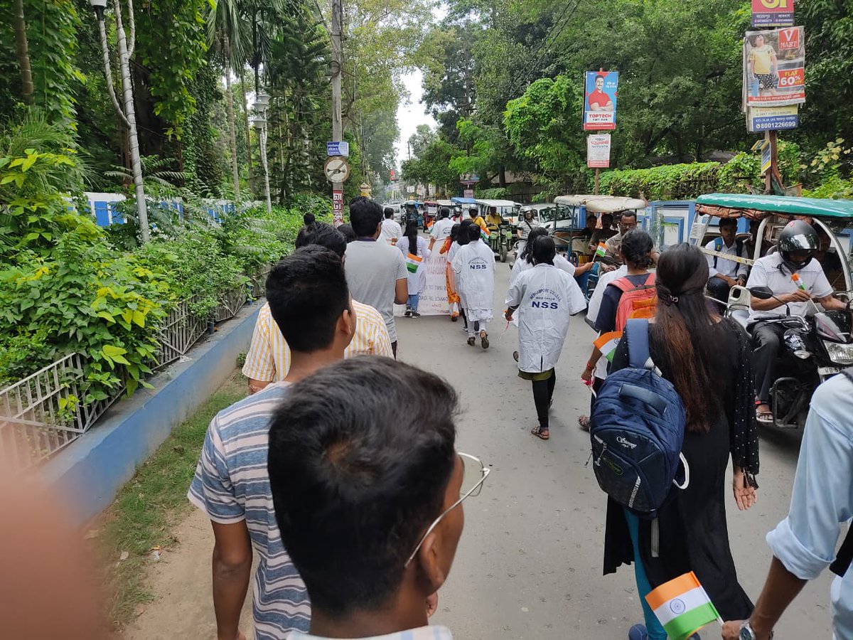 MYBMurshidabad's tweet photo. #Prabhat #pheris : NYK MURSHIDABAD
@ssjoshi4 @NykSonipat @ZDHaryana @Nyksindia @NITKM2021 @YASMinistry @ianuragthakur @sanjayjavin @arunednyks @madhuharyana
#HarGharTiranga
#हर_घर_तिरंगा_अभियान_2022
#आज़ादी_का_अमृत_महोत्सव @Nyksindia @NyksProgramme https://t.co/eGoYrunan4