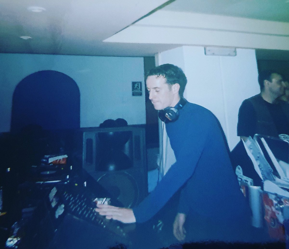 IbizaPast's tweet photo. Space Closing 1996
Photo Credit ▶️ @leapuy
@djsashaofficial #sasha #djsasha #dj #progressivehouse #house @spaceibiza #space #dj #spaceibiza https://t.co/VXDmCfQKBr
