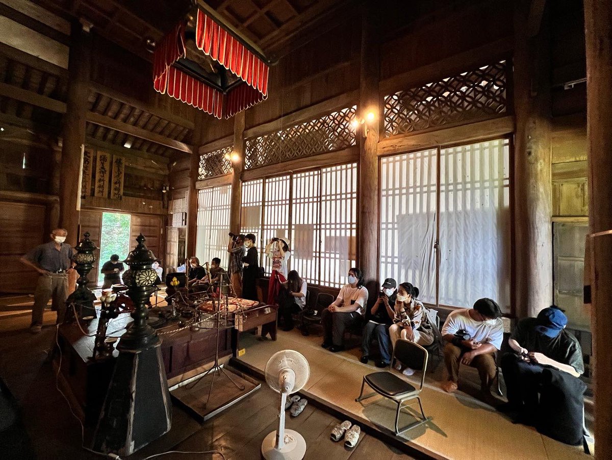 ARTiX3_JCA's tweet photo. このたびは、JCA ART CAMP 主催する写真家中里和人と巡る原風景への旅 “熊野·伊勢·志摩·多気”滞在型写真ワークショップが無事に終わりました!ご参加いただいた皆さま、手伝っていただいた地元の方々に感謝いたします。一生に残る思い出になります。#jcaartcamp #写真 #熊野古道 https://t.co/SzhjYPz4Ap